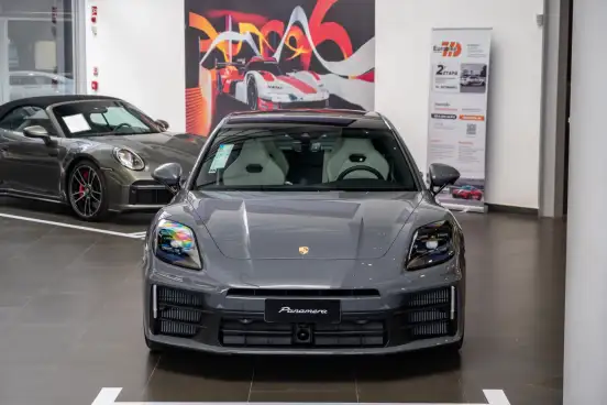 PORSCHE-PANAMERA-2026