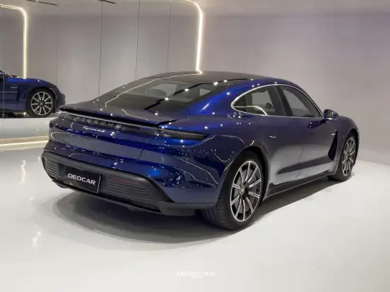 PORSCHE-TAYCAN-4S ELÉTRICO PORSCHE-TAYCAN-2021