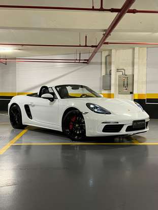PORSCHE-718-2017