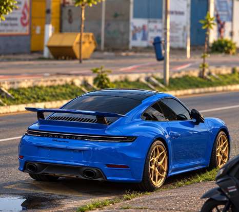 PORSCHE-911-2025
