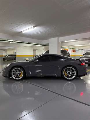 PORSCHE-911-2025