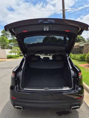 PORSCHE-CAYENNE-2018