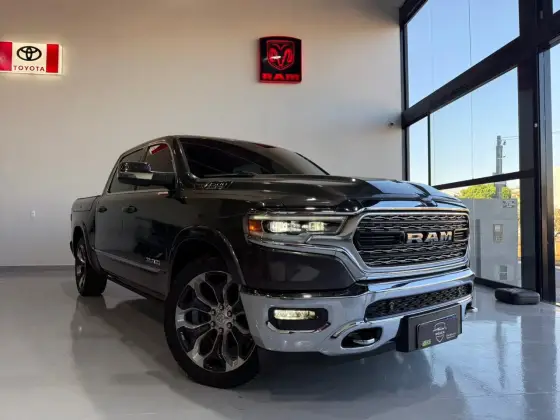 RAM 1500 5.7 V8 GASOLINA LIMITED CD 4X4 AUTOMÁTICO