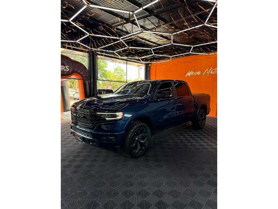 RAM-1500-5.7 V8 GASOLINA LIMITED NIGHT EDITION CD 4X4 AUTOMÁTICO RAM-1500-2024
