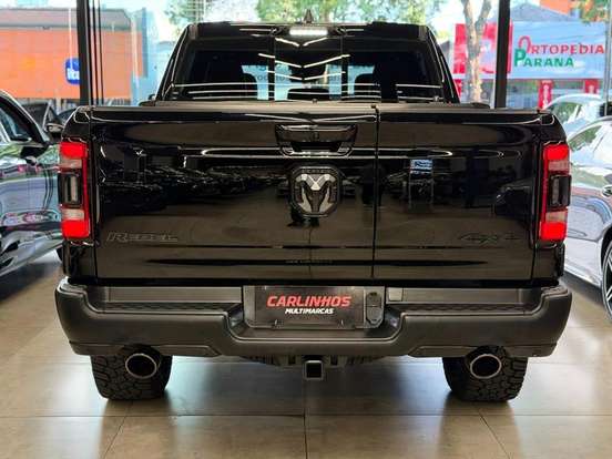 RAM-1500-5.7 V8 GASOLINA REBEL CD 4X4 AUTOMÁTICO RAM-1500-2022