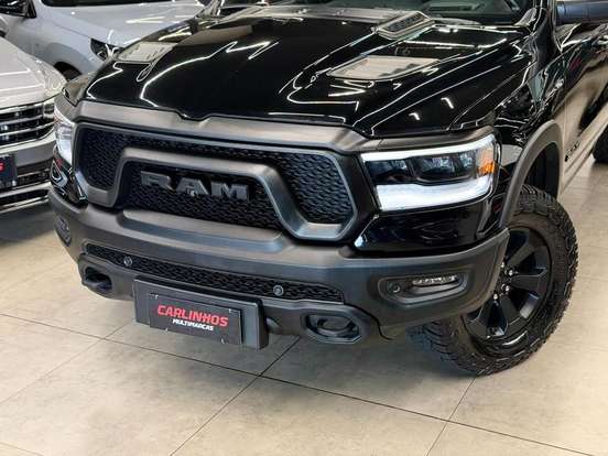 RAM-1500-5.7 V8 GASOLINA REBEL CD 4X4 AUTOMÁTICO RAM-1500-2022
