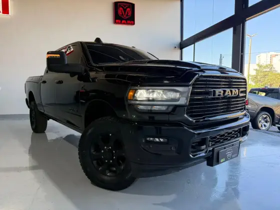 RAM 2500 6.7 I6 TURBO DIESEL LARAMIE NIGHT EDITION CD 4X4 AUTOMÁTICO