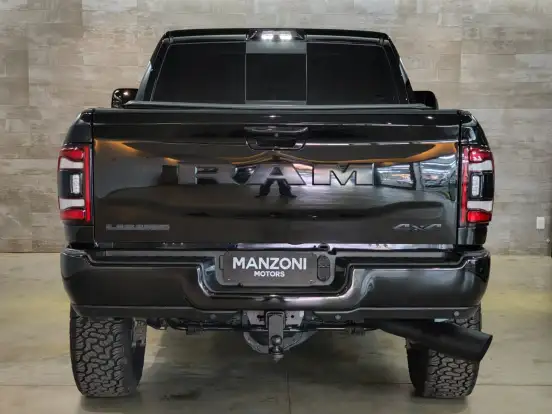 RAM-2500-6.7 I6 TURBO DIESEL NIGHT EDITION CD 4X4 AUTOMÁTICO RAM-2500-2021