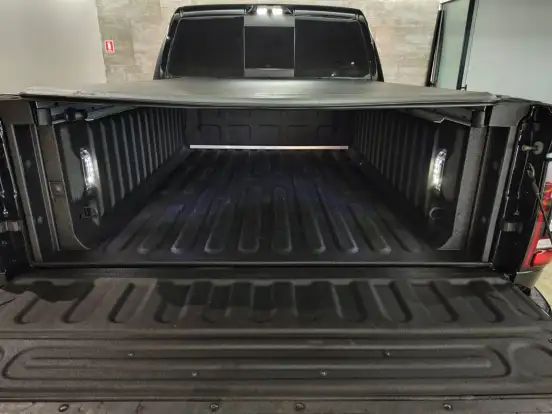 RAM-2500-6.7 I6 TURBO DIESEL NIGHT EDITION CD 4X4 AUTOMÁTICO RAM-2500-2021