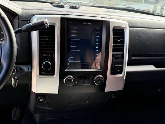 RAM-2500-6.7 LARAMIE 4X4 CD I6 TURBO DIESEL 4P AUTOMÁTICO RAM-2500-2012