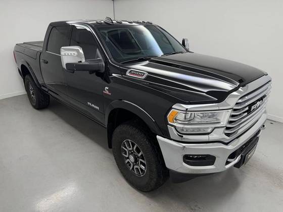 RAM 3500 6.7 I6 TURBO DIESEL LIMITED LONGHORN CD 4X4  AUTOMÁTICO