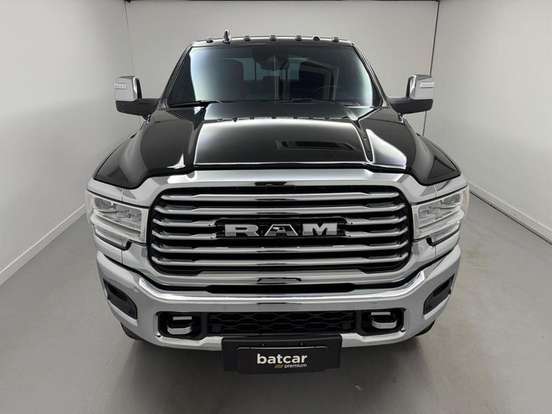 RAM-3500-6.7 I6 TURBO DIESEL LIMITED LONGHORN CD 4X4 AUTOMÁTICO RAM-3500-2024