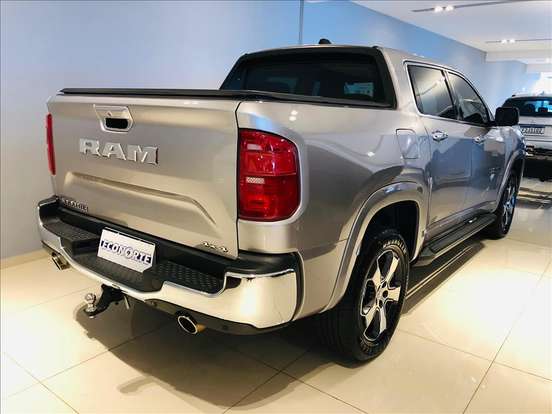 RAM-RAMPAGE-2.0 TURBO DIESEL LARAMIE 4X4 AUTOMÁTICO RAM-RAMPAGE-2024