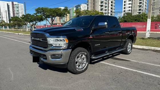 RAM 3500 6.7 I6 TURBO DIESEL LARAMIE CD 4X4 AUTOMÁTICO