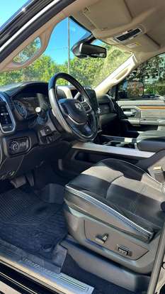 RAM-3500-6.7 I6 TURBO DIESEL LARAMIE CD 4X4 AUTOMÁTICO RAM-3500-2022