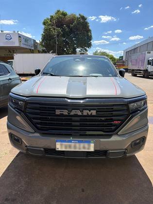 RAM RAMPAGE 2.0 HURRICANE 4 TURBO GASOLINA REBEL 4X4 AUTOMÁTICO