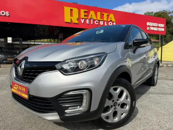 RENAULT-CAPTUR-2017