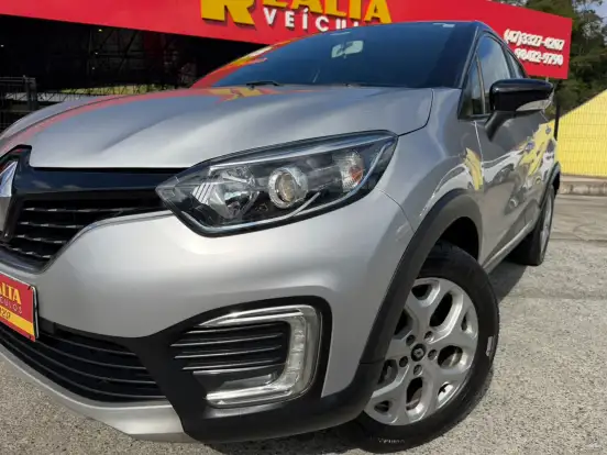 RENAULT-CAPTUR-1.6 16V SCE FLEX ZEN X-TRONIC RENAULT-CAPTUR-2017