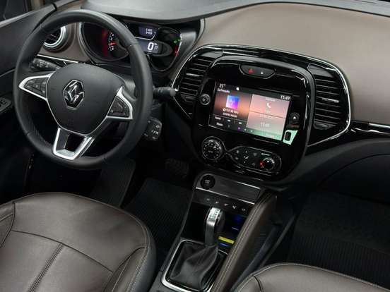 RENAULT-CAPTUR-2022