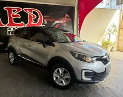 RENAULT CAPTUR 1.6 16V SCE FLEX LIFE X-TRONIC RENAULT CAPTUR 1.6 16V SCE FLEX LIFE X-TRONIC