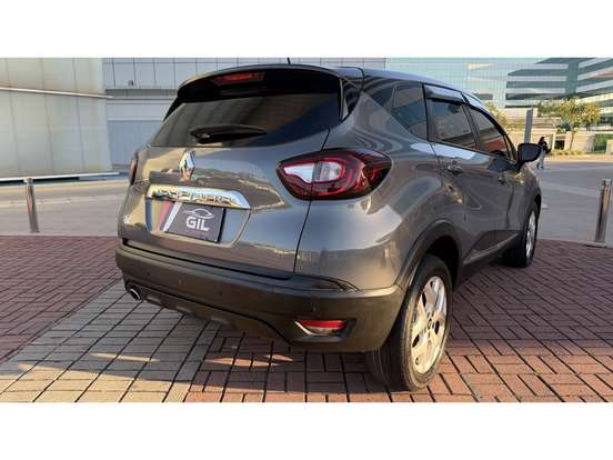 RENAULT-CAPTUR-2018