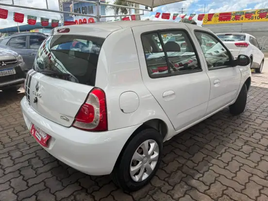 RENAULT-CLIO-1.0 EXPRESSION 16V FLEX 4P MANUAL RENAULT-CLIO-2015