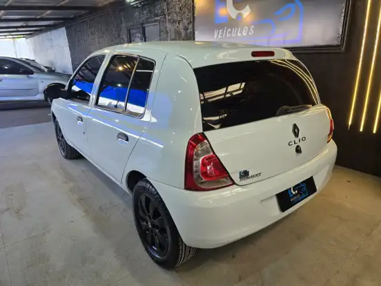 RENAULT-CLIO-1.0 EXPRESSION 16V FLEX 4P MANUAL RENAULT-CLIO-2014