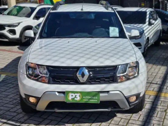RENAULT-DUSTER-2019