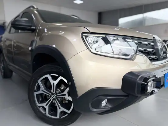 RENAULT-DUSTER-2021