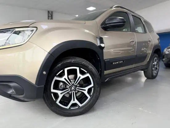 RENAULT-DUSTER-2021