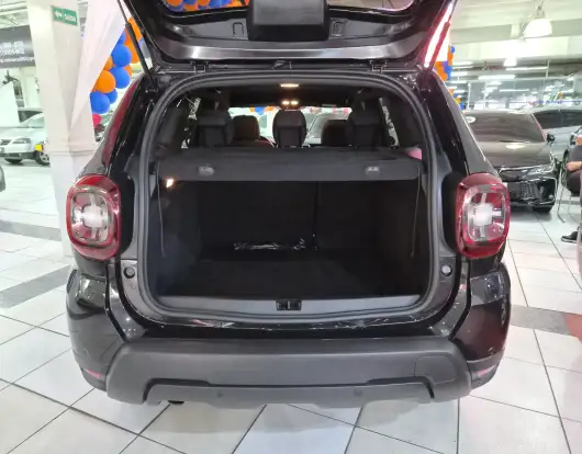 RENAULT-DUSTER-2023