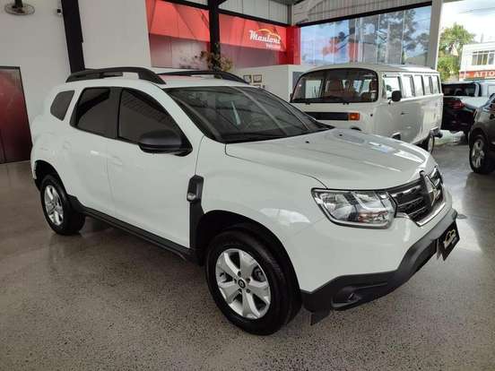 RENAULT-DUSTER-2023