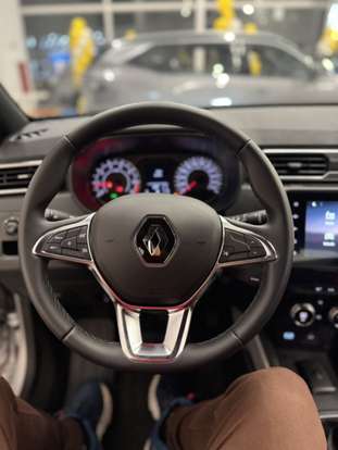 RENAULT-DUSTER-2025