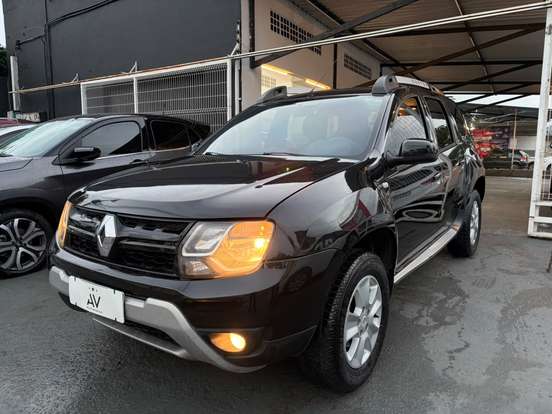 RENAULT-DUSTER-2015