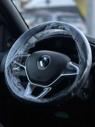 RENAULT-LOGAN-2025