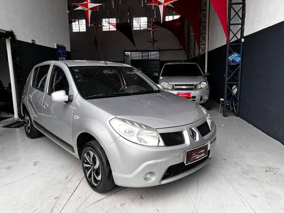 RENAULT SANDERO 1.0 EXPRESSION 16V FLEX 4P MANUAL
