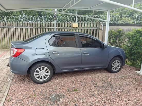 RENAULT-LOGAN-1.0 EXPRESSION 16V FLEX 4P MANUAL RENAULT-LOGAN-2014
