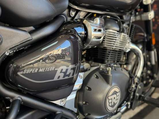 ROYAL ENFIELD-METEOR 650 ASTRAL ROYAL ENFIELD-METEOR 650 ASTRAL-2026