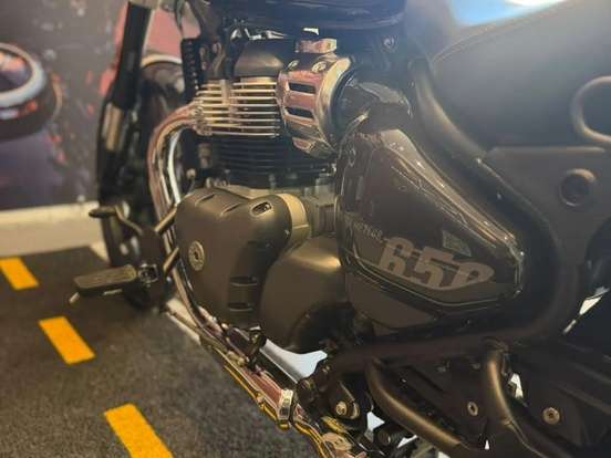 ROYAL ENFIELD-METEOR 650 ASTRAL ROYAL ENFIELD-METEOR 650 ASTRAL-2026