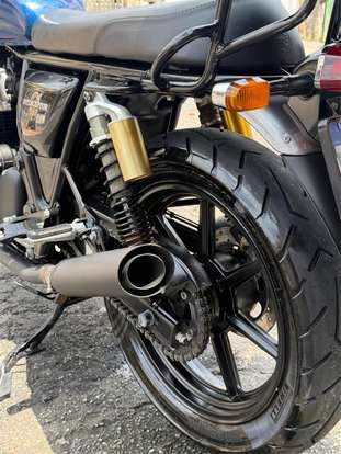 ROYAL ENFIELD-INTERCEPTOR-2024