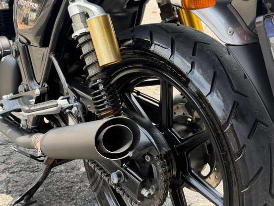 ROYAL ENFIELD-INTERCEPTOR ROYAL ENFIELD-INTERCEPTOR-2024