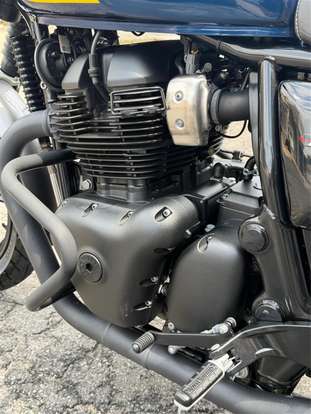 ROYAL ENFIELD-INTERCEPTOR-2024