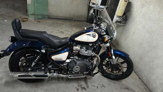 ROYAL ENFIELD-METEOR 650 CELESTIAL-2025