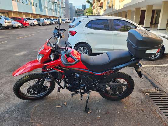 SHINERAY-SHI 175S EFI SHINERAY-SHI 175S EFI-2025