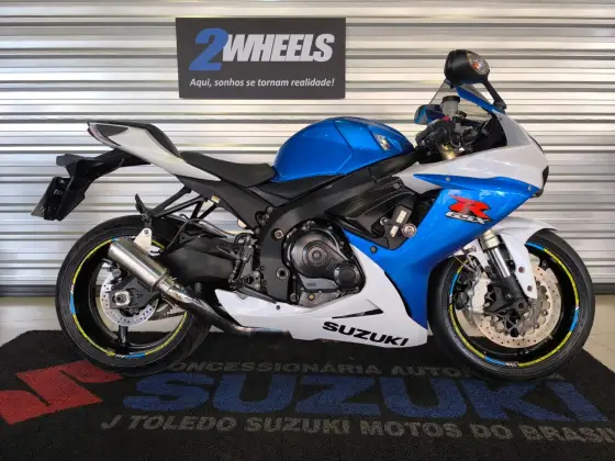 SUZUKI GSX-R750 
