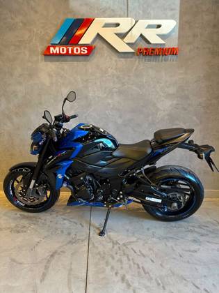 SUZUKI GSX-S750A 