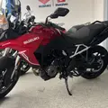 SUZUKI V-STROM 800 SUZUKI V-STROM 800