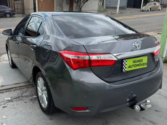 TOYOTA-COROLLA-1.8 GLI 16V FLEX 4P AUTOMÁTICO TOYOTA-COROLLA-2016