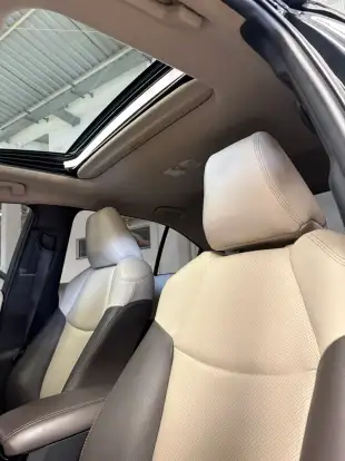 TOYOTA-COROLLA-2023
