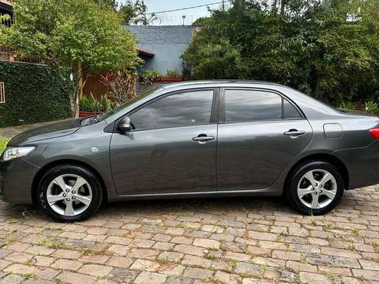 TOYOTA-COROLLA-1.8 GLI 16V FLEX 4P AUTOMÁTICO TOYOTA-COROLLA-2011